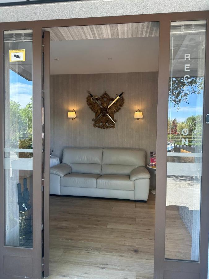 Toledo Plaza Otel Dış mekan fotoğraf