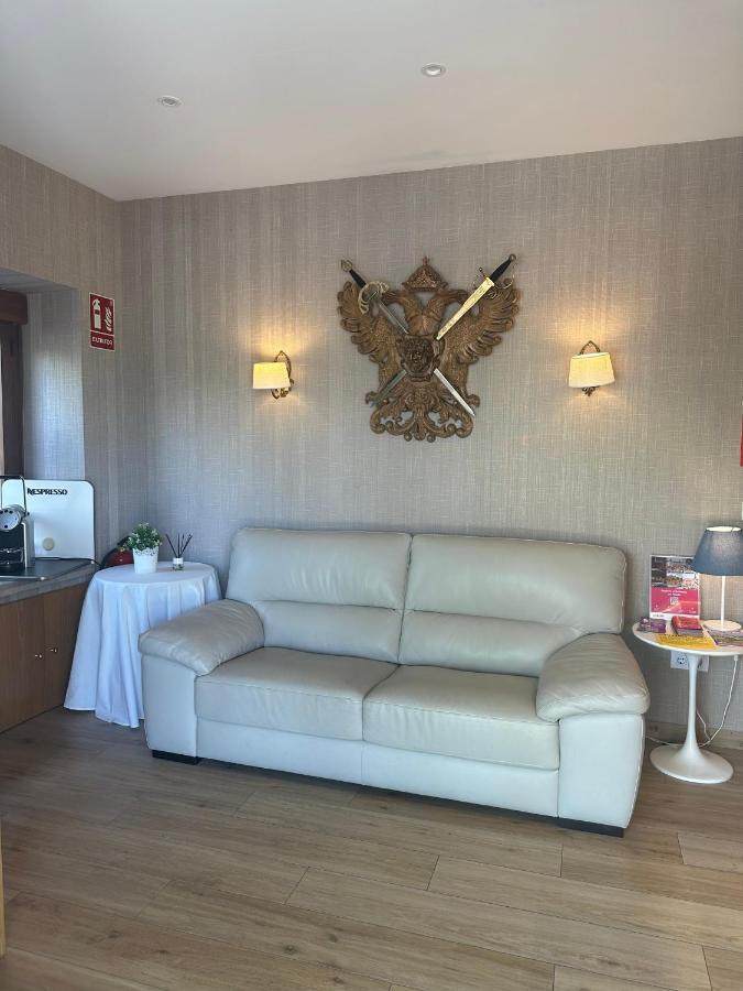 Toledo Plaza Otel Dış mekan fotoğraf