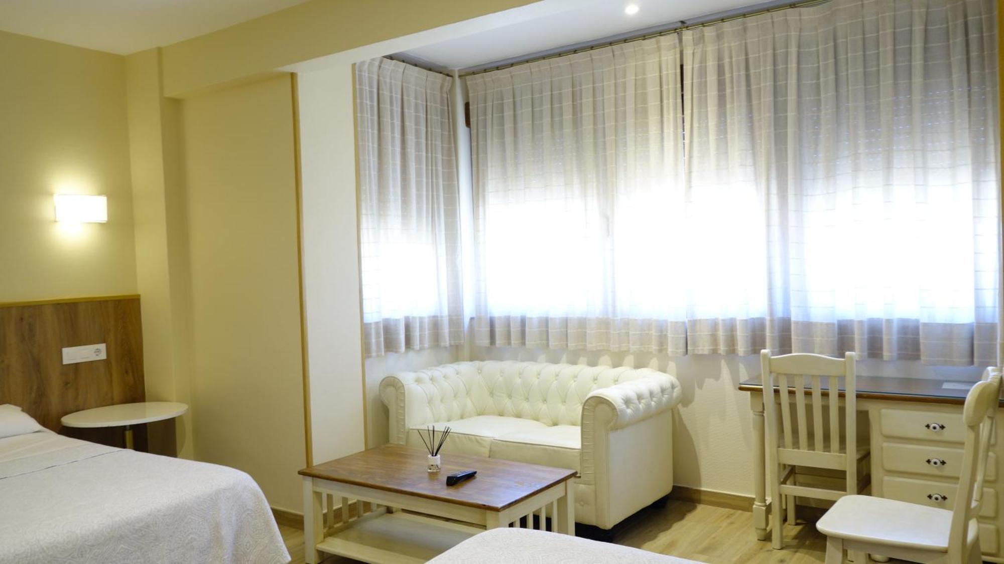 Toledo Plaza Otel Dış mekan fotoğraf