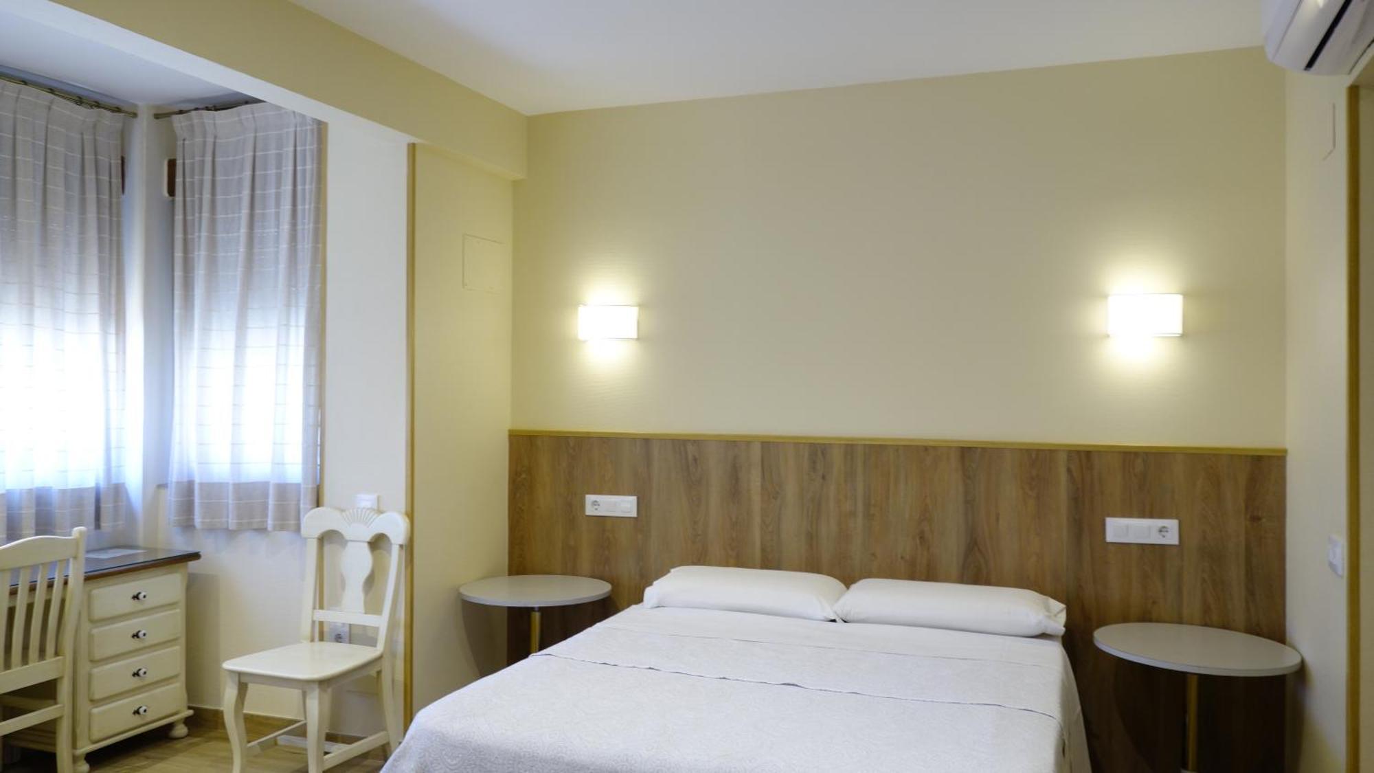 Toledo Plaza Otel Dış mekan fotoğraf